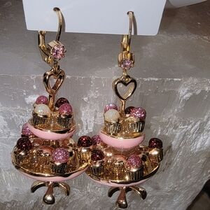 Betsey Johnson Cupcakes Earrings 🧁🩷